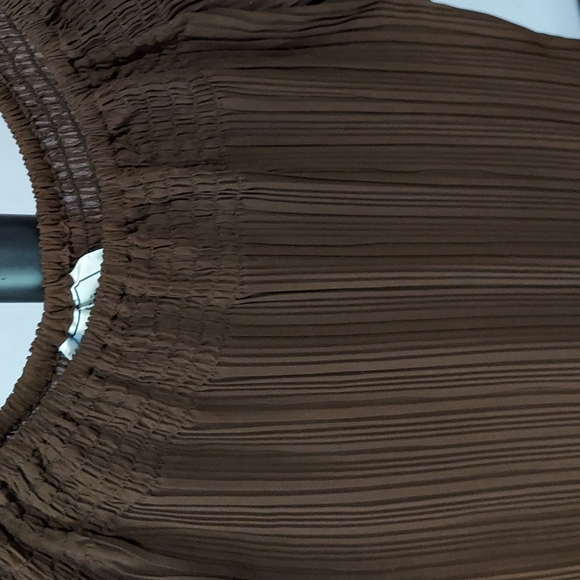 Tops 5 for $20 - Picture 9 of 16